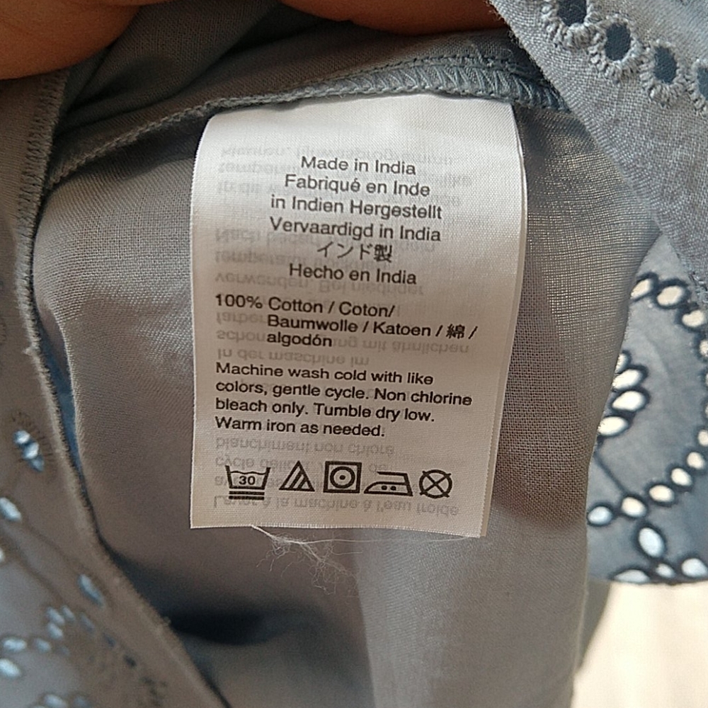 J Crew Mercantile Eyelet Puff Sleeve Top - Picture 4 of 4